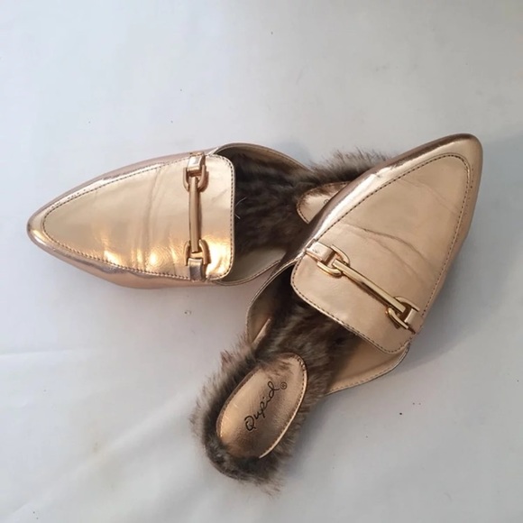 Qupid Shoes - Rose gold metallic fur mule slides pointed